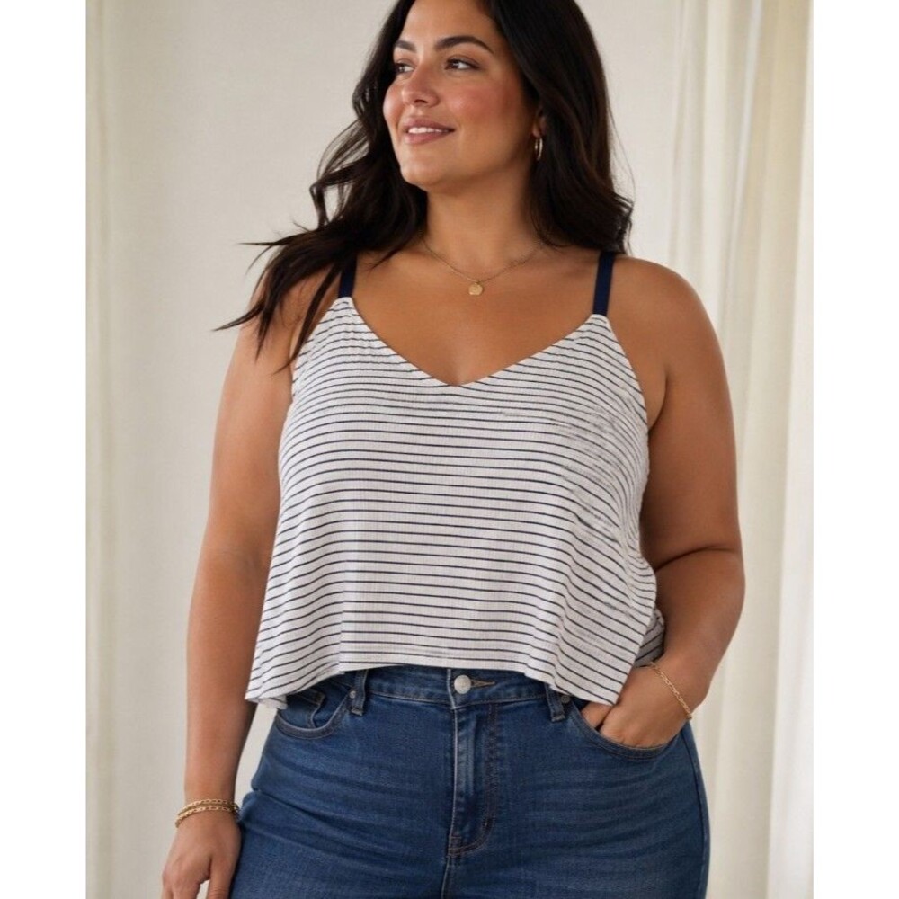 Torrid Tank Top Cropped Flowy Striped Size 4